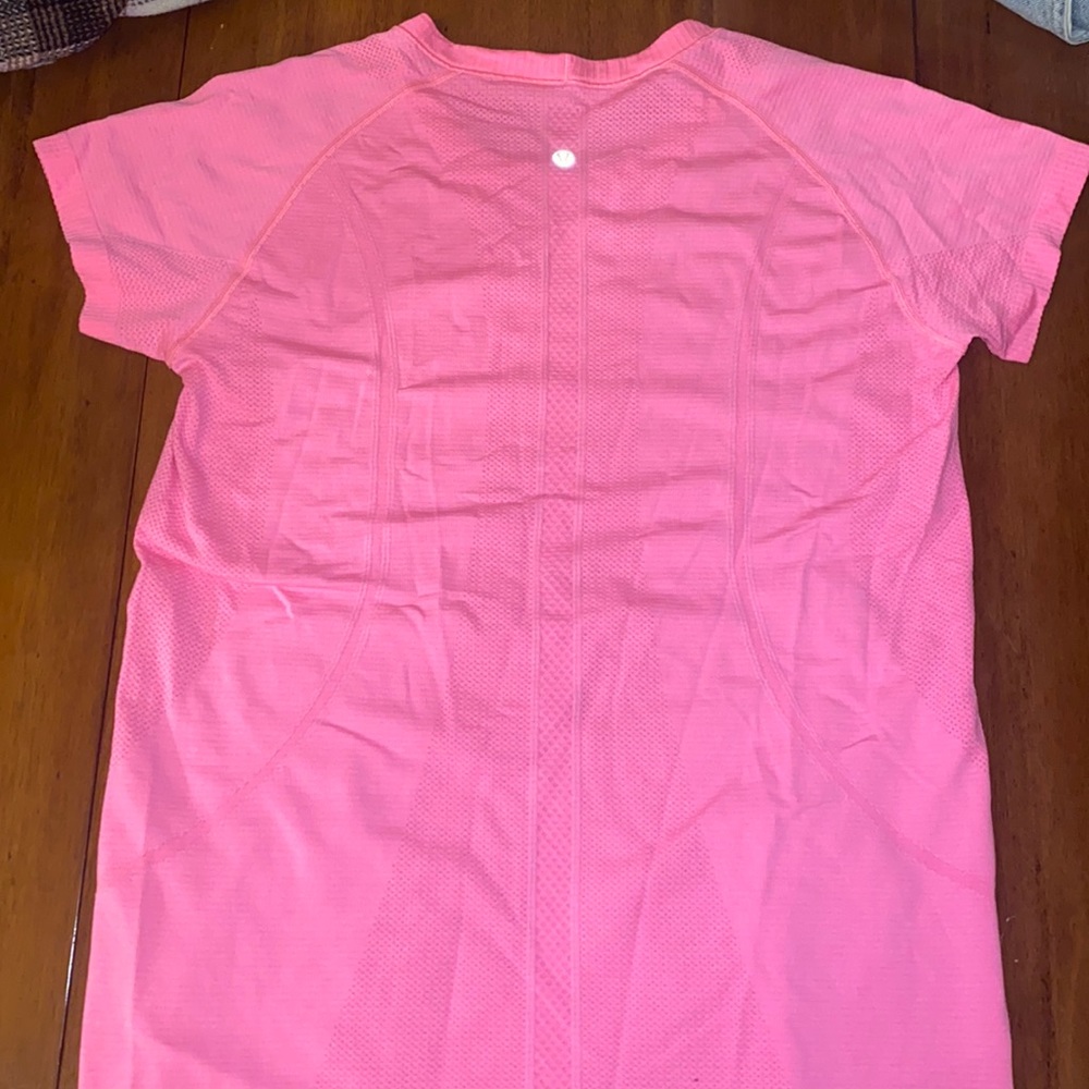 Pink Lululemon Swiftly Tech